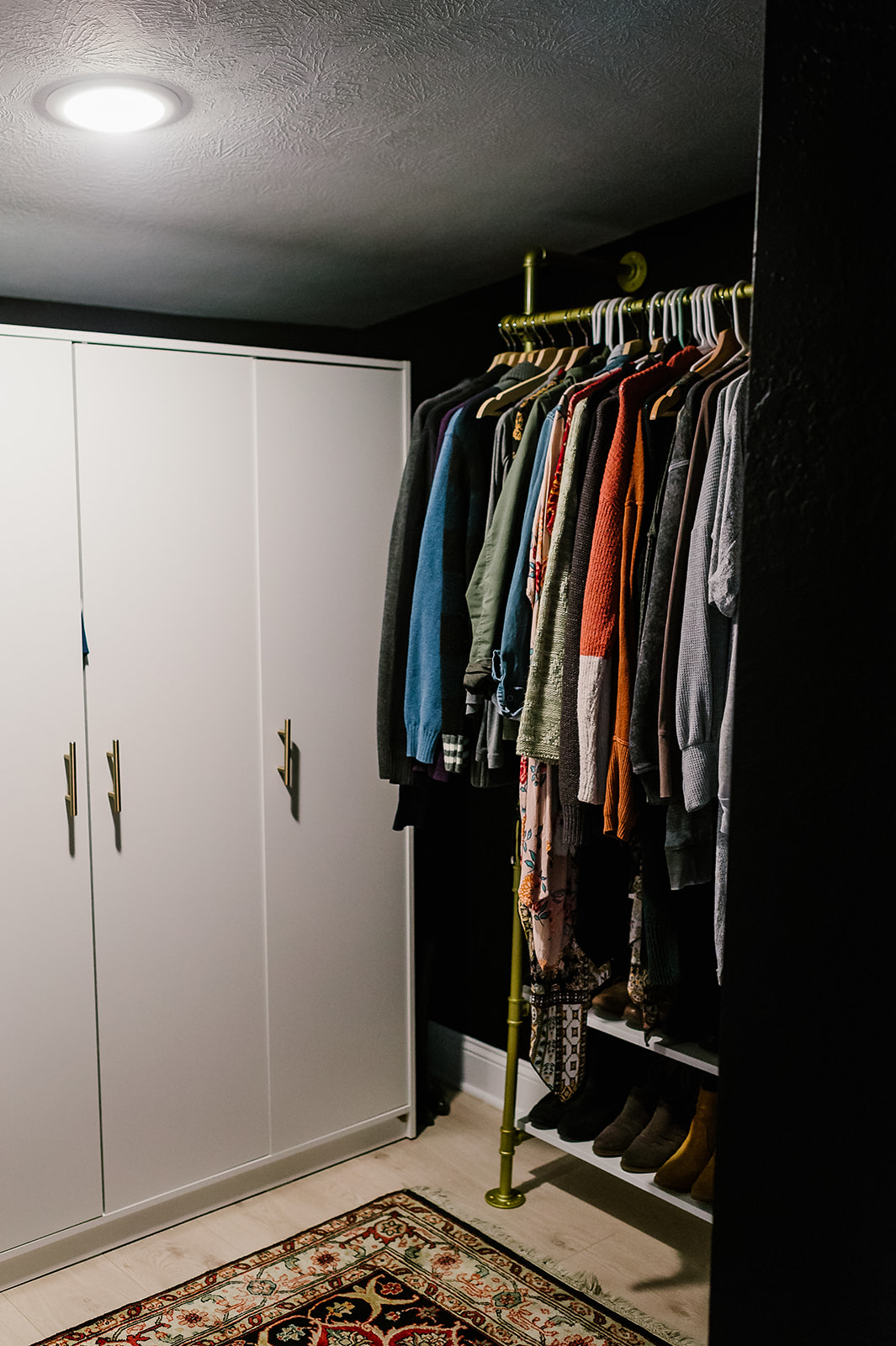 An Affordable and Functional Master Closet Design | Miranda Schroeder Blog

www.mirandaschroeder.com
