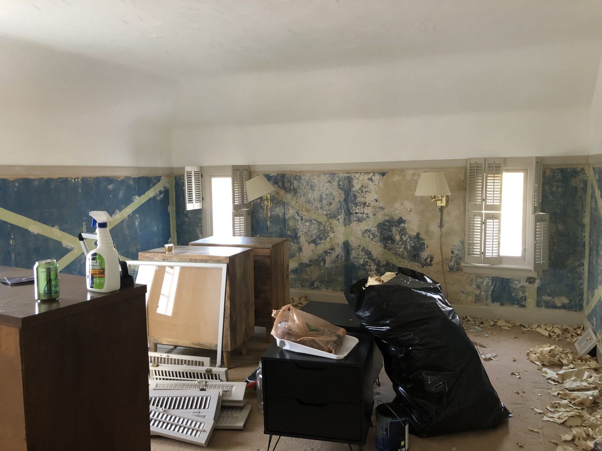 how to remove old wallpaper paste from plaster walls